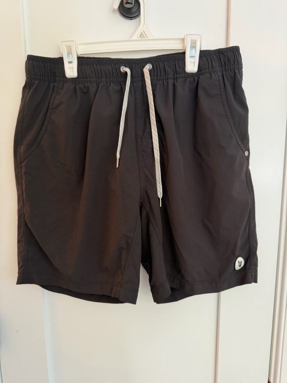 Vuori Men's Lined Kore Shorts 7”